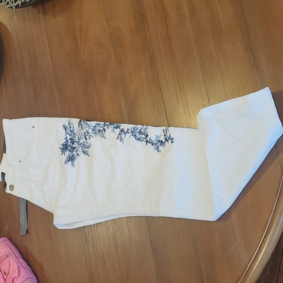 Ann Taylor white jeans - Picture 3 of 7